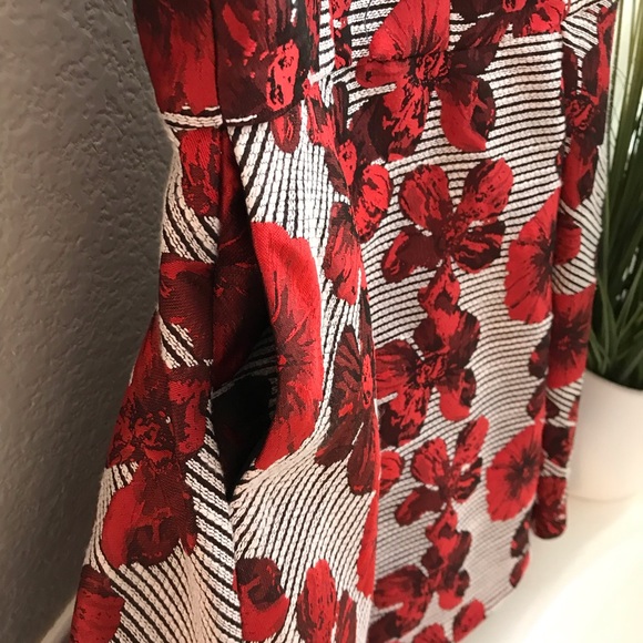 GB girls dress with pockets - Picture 2 of 3